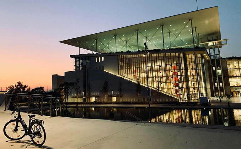 ART, MUSEUMS & CULTURE