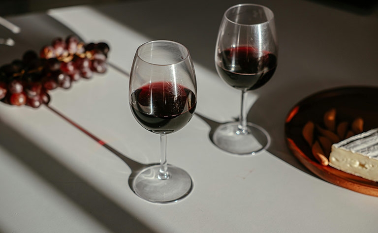 FOOD & FLAVORS OF ATHENS